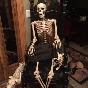 Meet your Posher, Monica